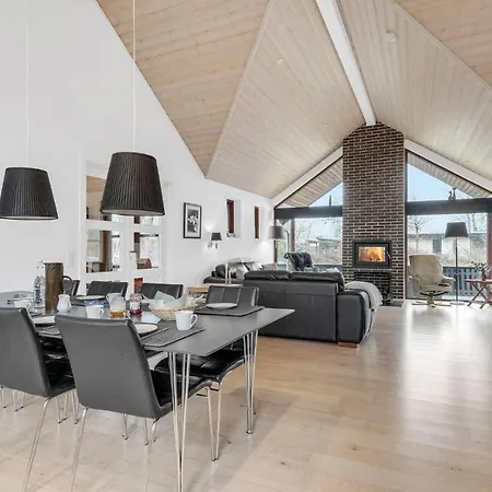 5 Bedroom Stunning In Σπίτι διακοπών *