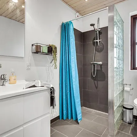 5 Bedroom Stunning In * Grenå