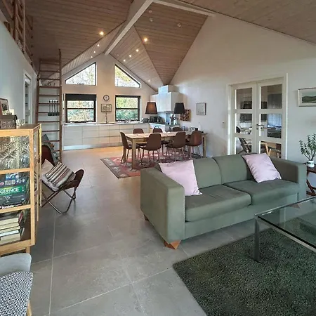 5 Bedroom Stunning In Feriehus *